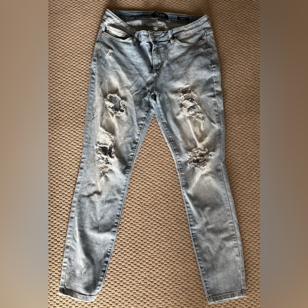 Judy Blue Light Blue Skinny Jeans